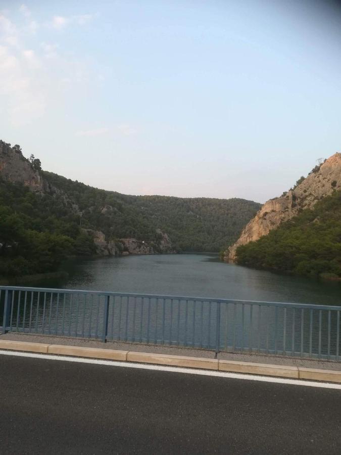 Milda+M Apartamento Skradin Exterior foto